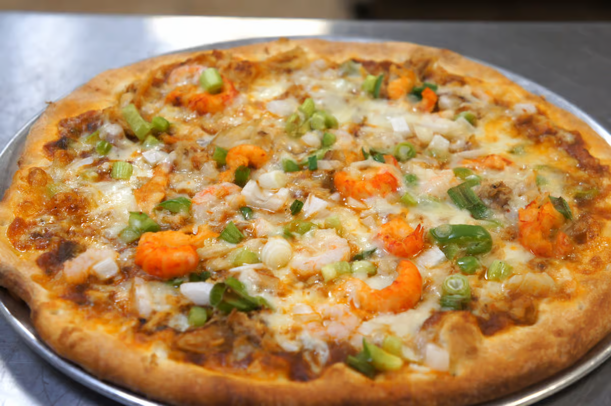 SEAFOOD PIZZA